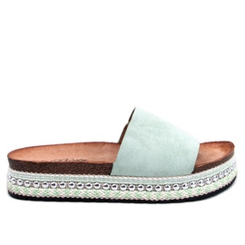 Sandalias Donnie Green con adornos verde