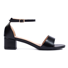 Sandalias de mujer elegantes clásicas en un tacón bajo Shelovet negro.