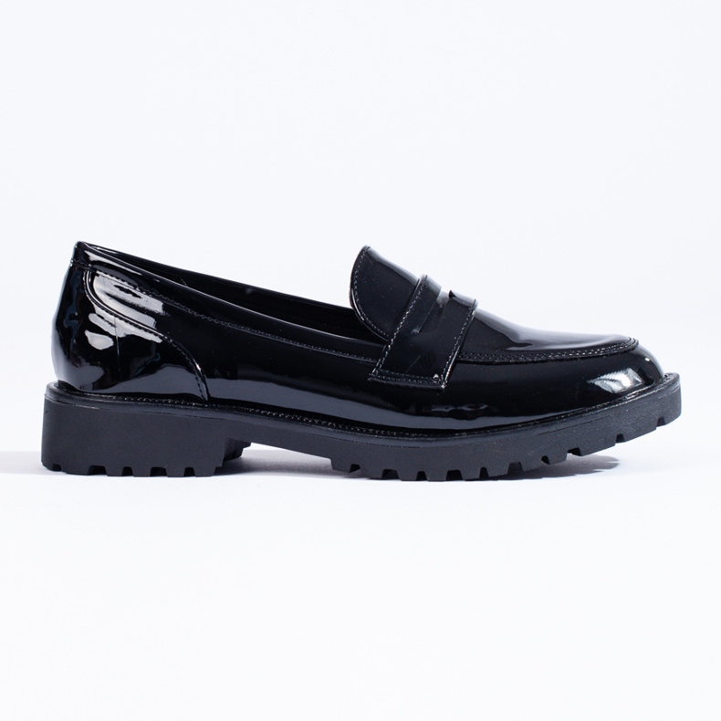 Zapatos mujer lacados en negro Shelovet