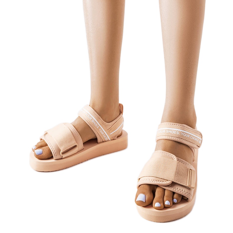Sandalias Big Star espuma beige LL274787