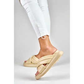 La.Fi Babuchas clásicas beige