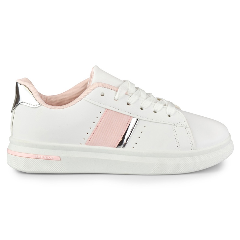 Zapatos deportivos de mujer brillantes. blanco
