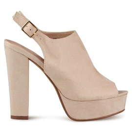 Sandalias de tacón beige con puntera y talón abiertos