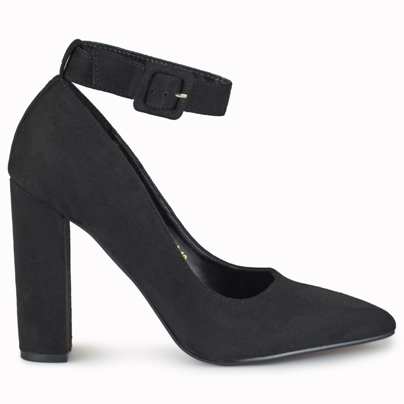 Zapatos de salón negros de mujer abrochados al tobillo