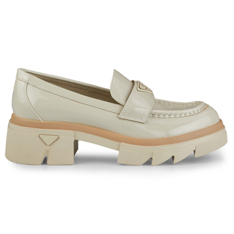Mocasines moda mujer beige lacados