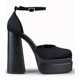 Sandalias negras de tacón alto de Libby. negro