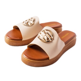 Chanclas beige con plataforma de Michelle