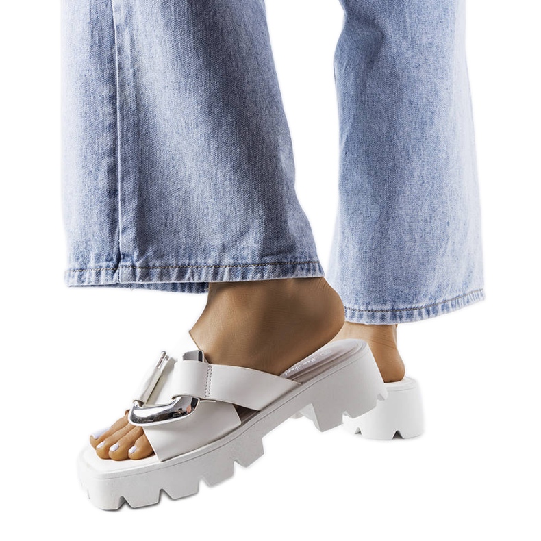 Chanclas blancas con suela tractor de Carceri blanco Chanclas blancas con suela tractor de Carceri blanco