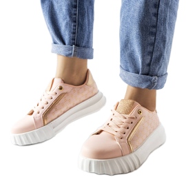 Zapatillas rosas con plataforma de Giuseppe. rosado