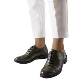 Zapatos brogue verdes