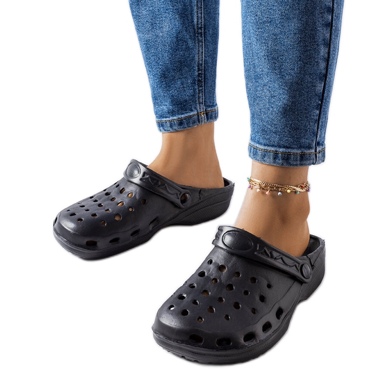 Pantuflas cerradas en espuma negras de Kleist negro