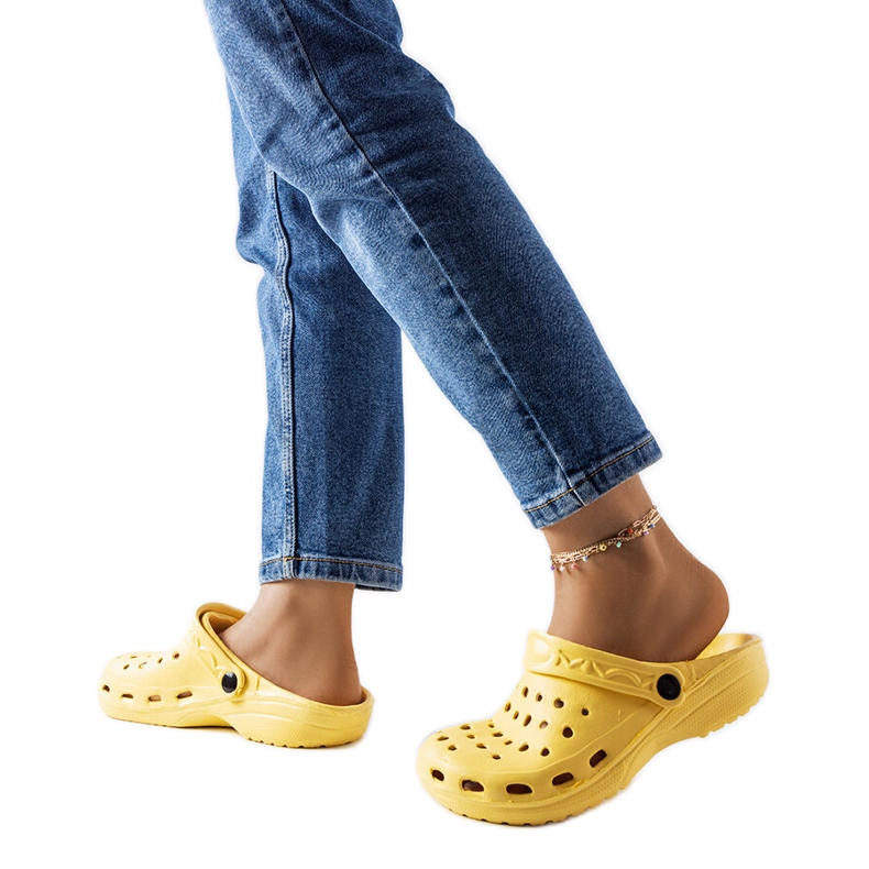 Pantuflas cerradas en espuma amarillas de Kleist amarillo Pantuflas cerradas en espuma amarillas de Kleist amarillo