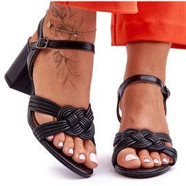 Sandalias De Cuero En Un Tacón Meriel Negro