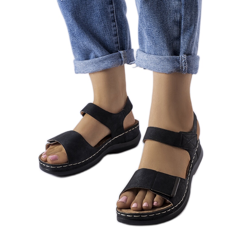Sandalias de cuña baja negras de Vallis negro