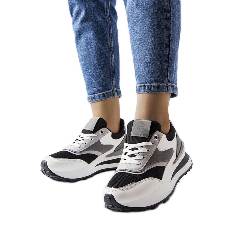 Inna Zapatillas con plataforma en blanco y negro de Doirons