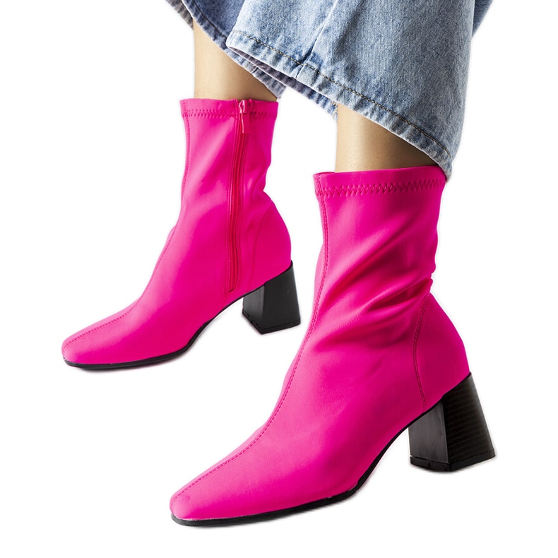 Botas de tacón en satén rosas de Laforgen rosado