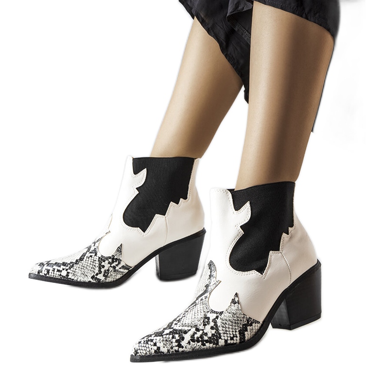 Botas cowboy con aislamiento blancas con motivo de serpiente de Goulet blanco Botas cowboy con aislamiento blancas con motivo de serpiente de Goulet blanco