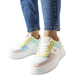 Zapatillas coloridas en la plataforma Gidle blanco