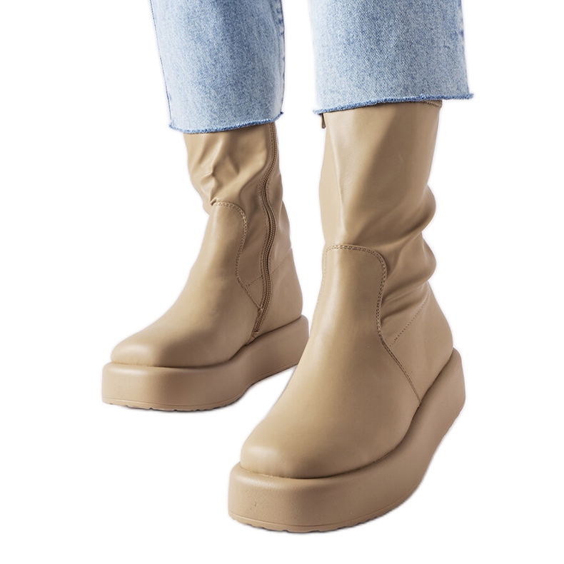 Botas plataforma beige de Valpantena