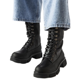 Botas de trabajo Lori negras con suela más gruesa negro