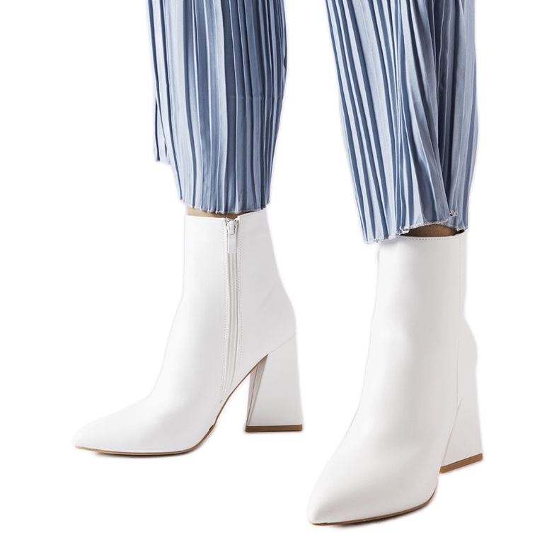 Botines blancos de Abelina Botines blancos de Abelina