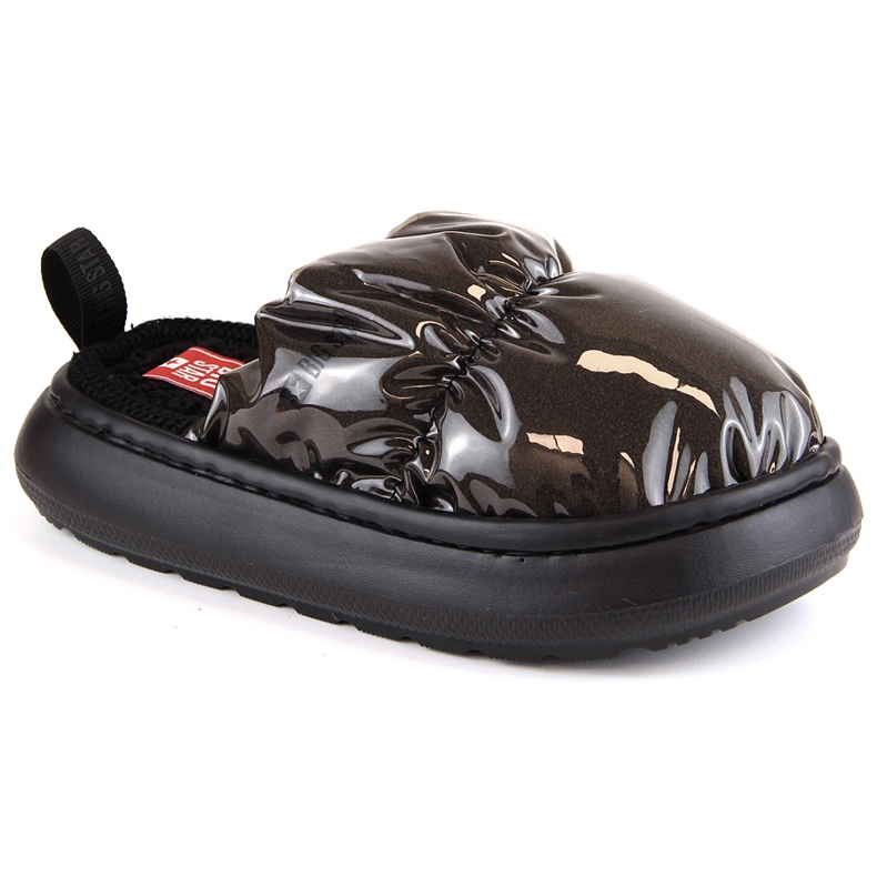 Zapatillas casa insuladas barnizadas negro metalizado Big Star MM274130