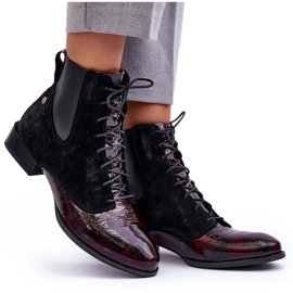 Maciejka Botas de cuero con tacón plano 06200-08 Negro