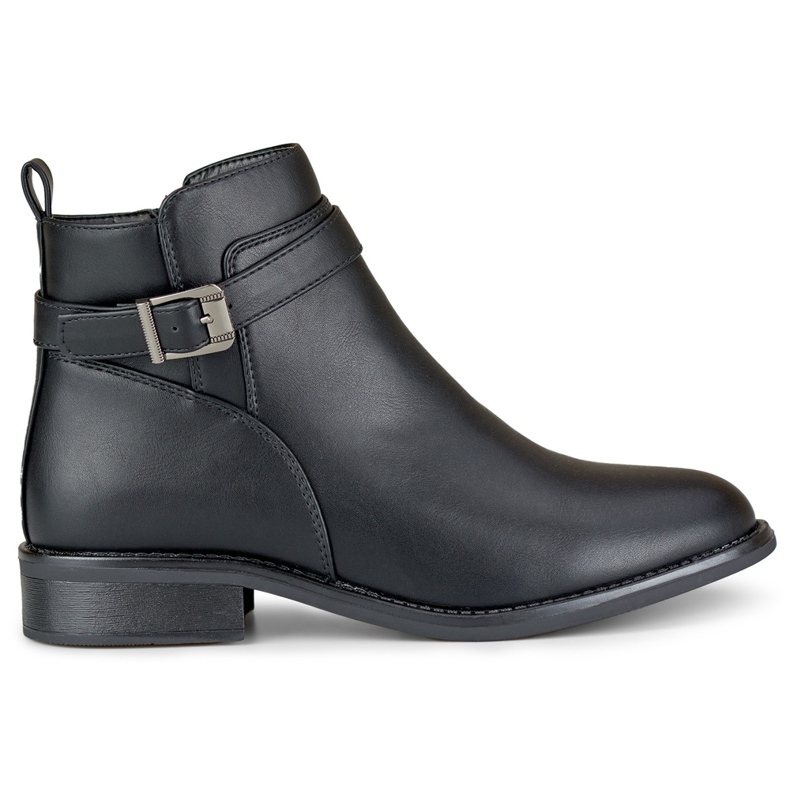 Botas de mujer elegantes negras con suela plana. negro