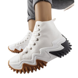 Zapatillas deportivas blancas con suela gruesa de Toro. blanco Zapatillas deportivas blancas con suela gruesa de Toro. blanco