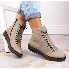Botas cómodas de mujer con aislamiento beige Rieker Y3420-60