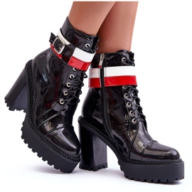 Botas de tacón alto de piel gruesa Adrijana Negro