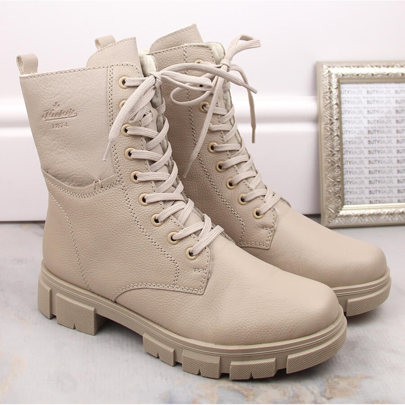 Botas de mujer cómodas con aislamiento beige Rieker Y7116-60 Botas de mujer cómodas con aislamiento beige Rieker Y7116-60