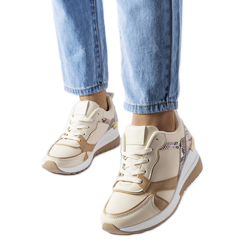 Inna Zapatillas con cuña beige de Leopoldo