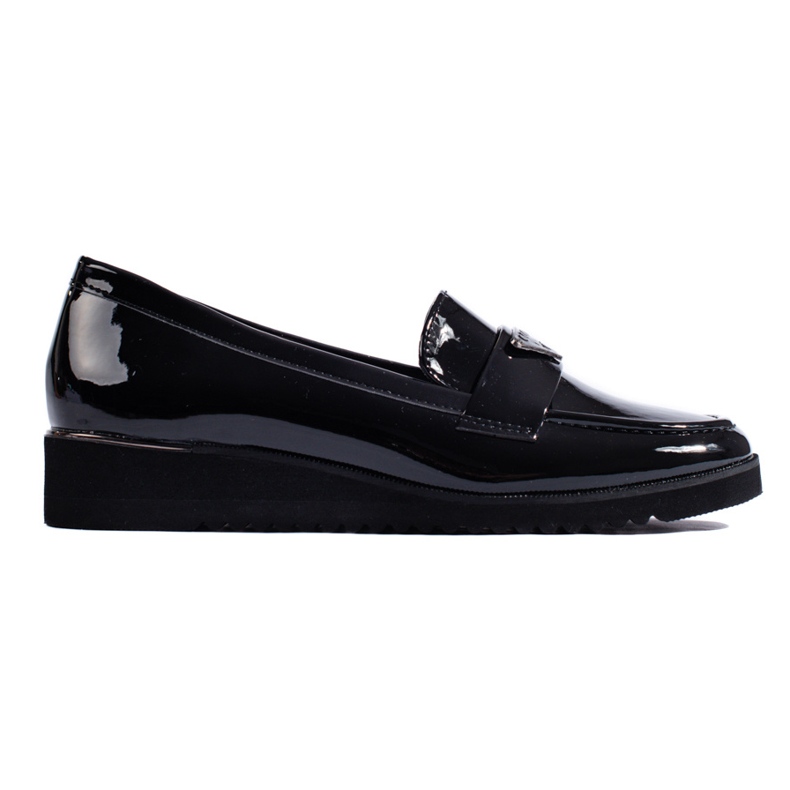 Zapatos de cuña baja en charol negro de Shelovet