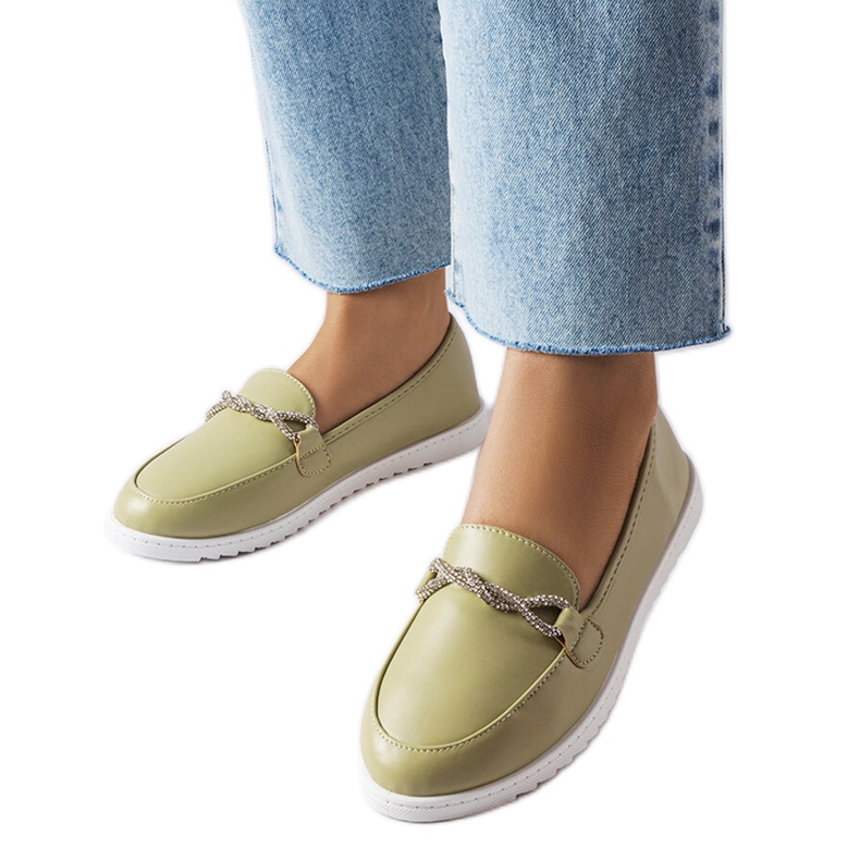 Mocasines verdes con pedrería de Paola Mocasines verdes con pedrería de Paola