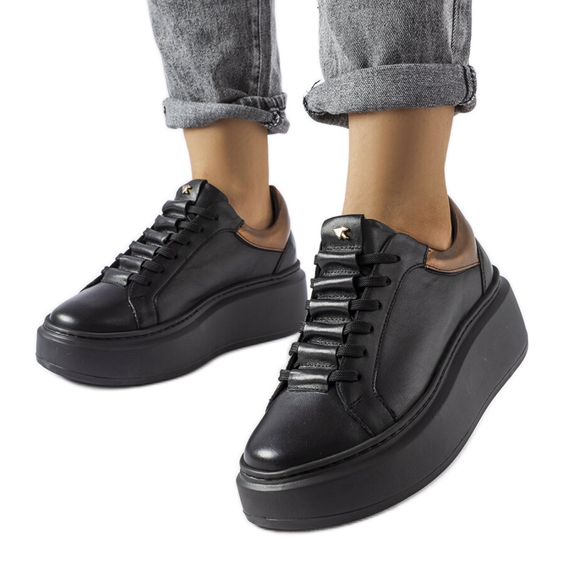 Zapatos negros LS5379