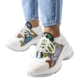 Zapatillas blancas con detalle animal de Filiberto blanco