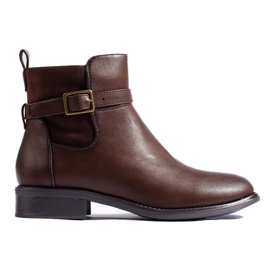 Botas clásicas de mujer Shelovet en color marrón.