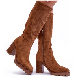 FJ1 Botas de ante Virdana marrones con tacones enormes marrón