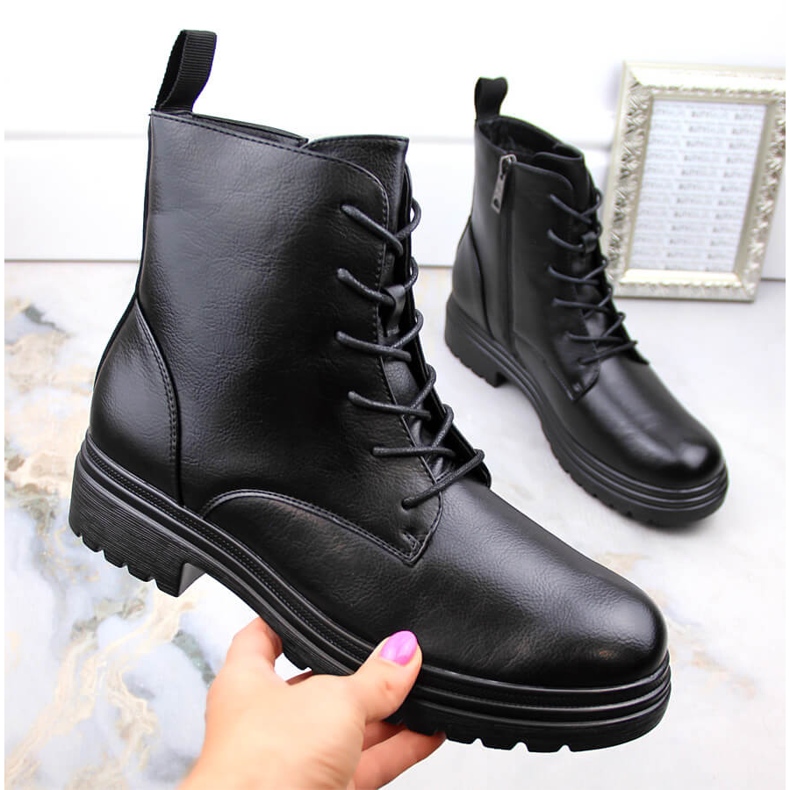 Botines negros aislantes de mujer Vinceza 58109