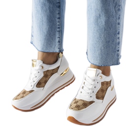 Inna Deportivas cuña blancas con estampado Rouxi blanco