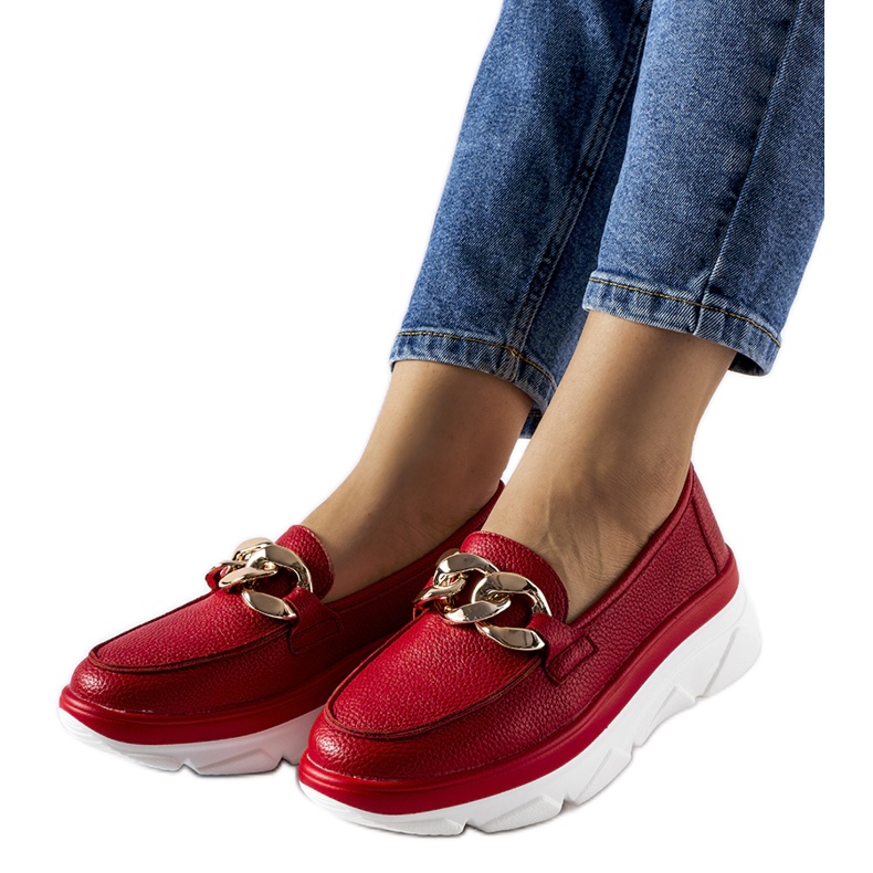 Mocasines rojos con cadena Vinceza