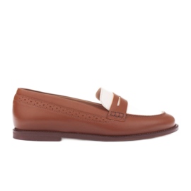 Marco Shoes Mocasines fabricados en piel natural. marrón