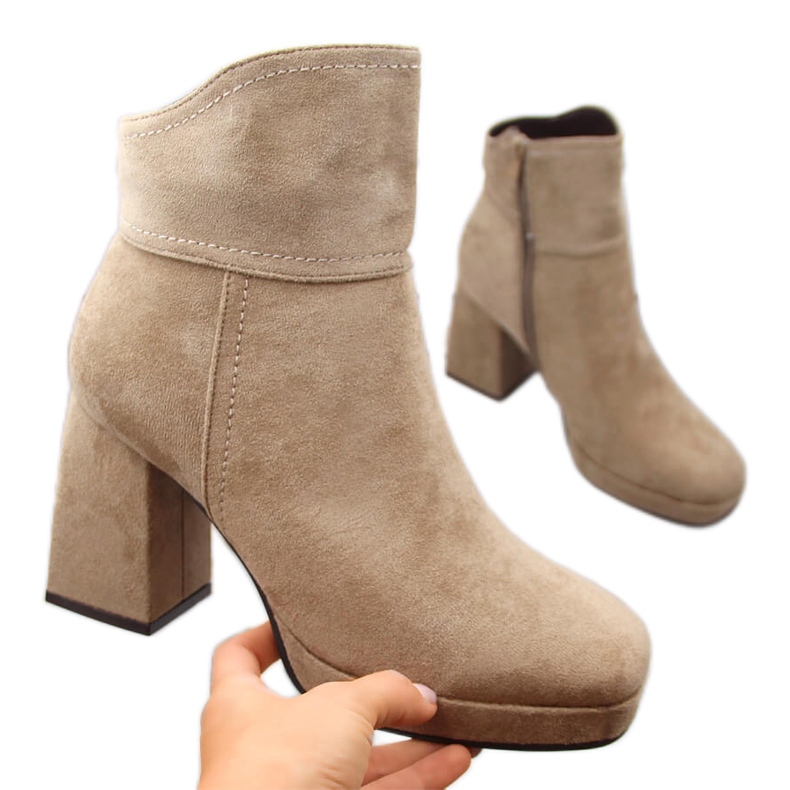 M. DASZYŃSKI Botas de ante con tacón alto y plataforma, aislantes beige M.Daszyński MR2288-4