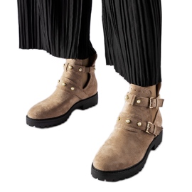 Botines decorativos beige con recortes de Provolo