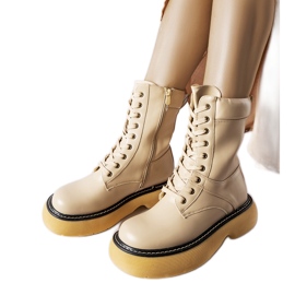 Botas de trabajador con aislamiento beige sobre plataforma Davi
