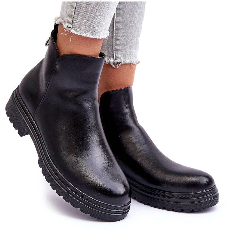 Botines de cuero con caña baja Negro Foteini