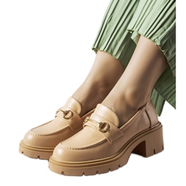 Zapatos de tacón beige de Fabrizio