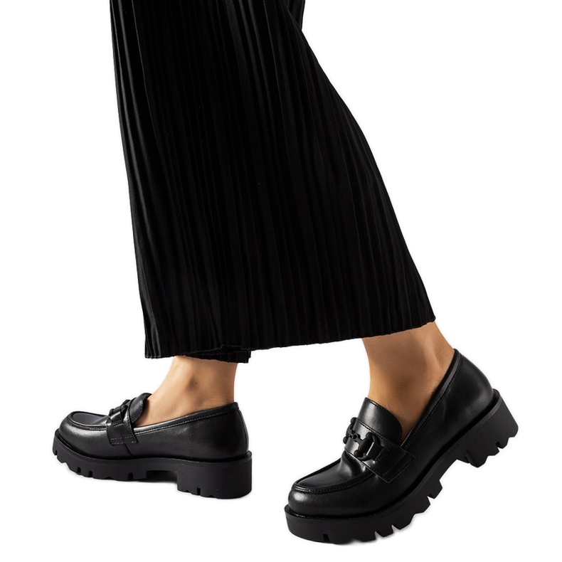 Inna Zapatos negros con plantilla de piel de Fauna.