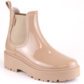 Chanclas lacadas sobre plataforma Big Star W INT1918B, beige